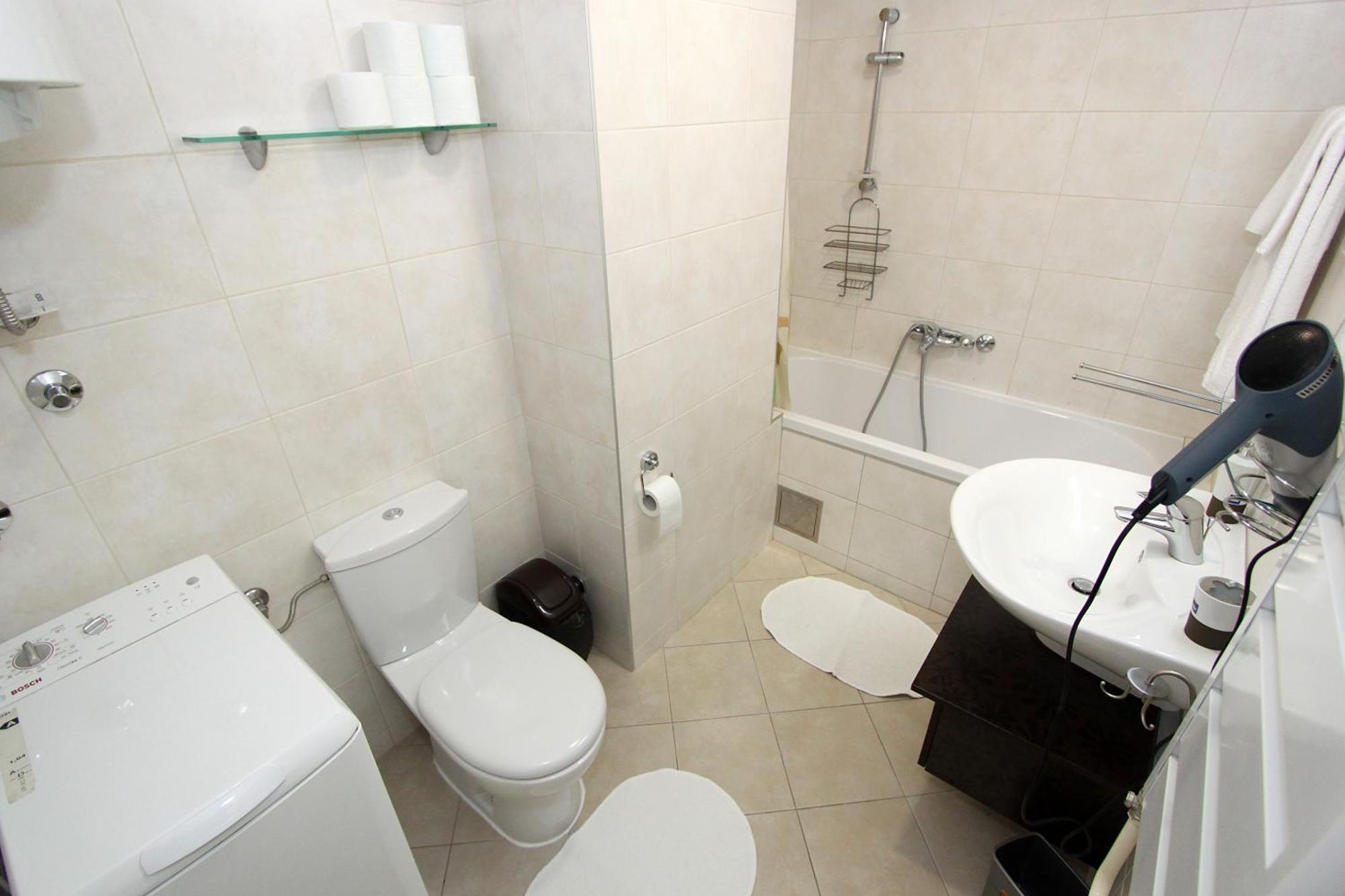 New Belgrade Apartments, Parking 5 Eur Per Day Exterior foto