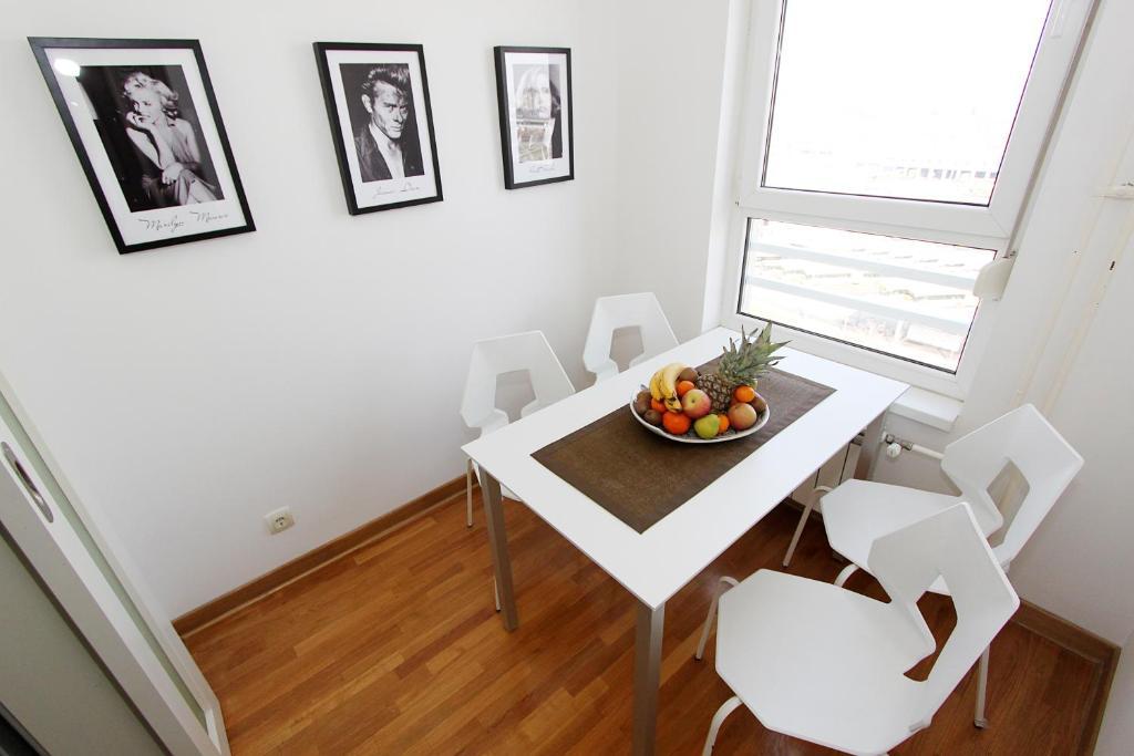 New Belgrade Apartments, Parking 5 Eur Per Day Habitación foto